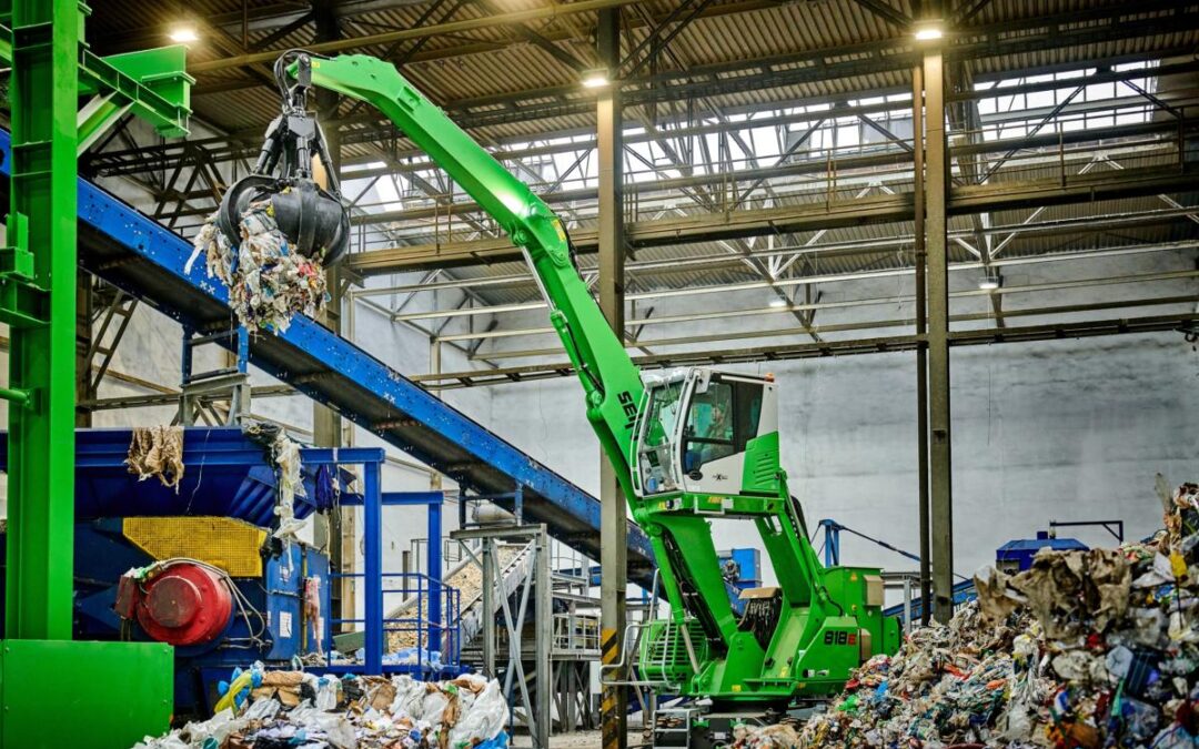 Recycling Specialist OZO Is “Thinking Green” In Every Way With Electric Drive SENNEBOGEN 818