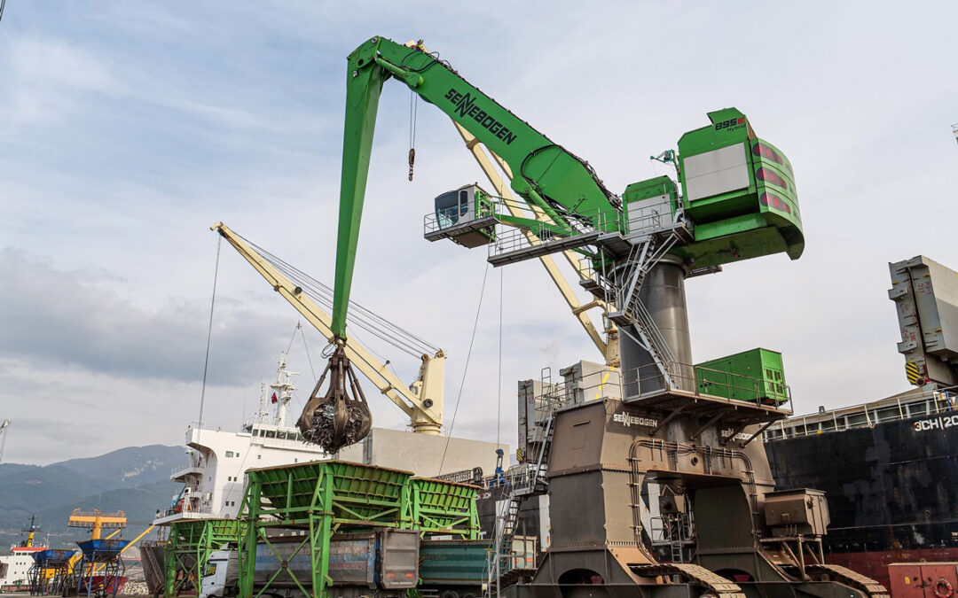 SENNEBOGEN’s “Gentle Giant” Finds A Home In The Port Of Iskenderun, Turkey