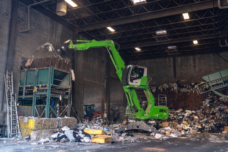 Gaeta Recycling: Driving Efficiency and Sustainability with SENNEBOGEN Material Handlers